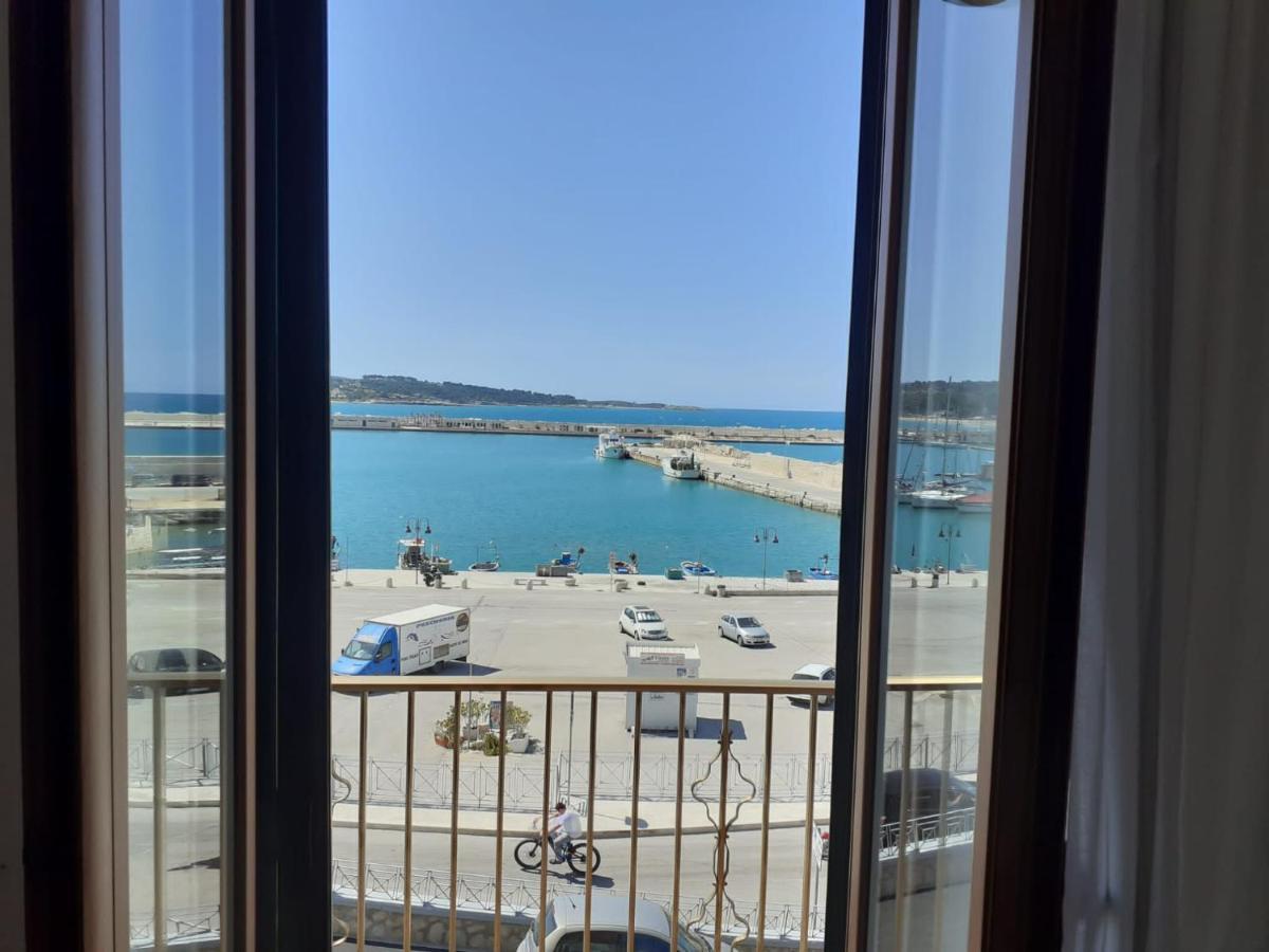 Tagliamento & Molo Apartment Vieste Luaran gambar